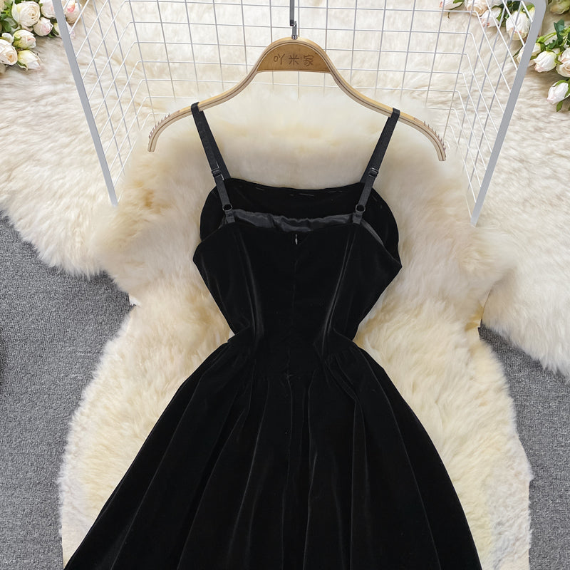 Schwarzes kurzes Samtkleid Schwarzes Modekleid 10711