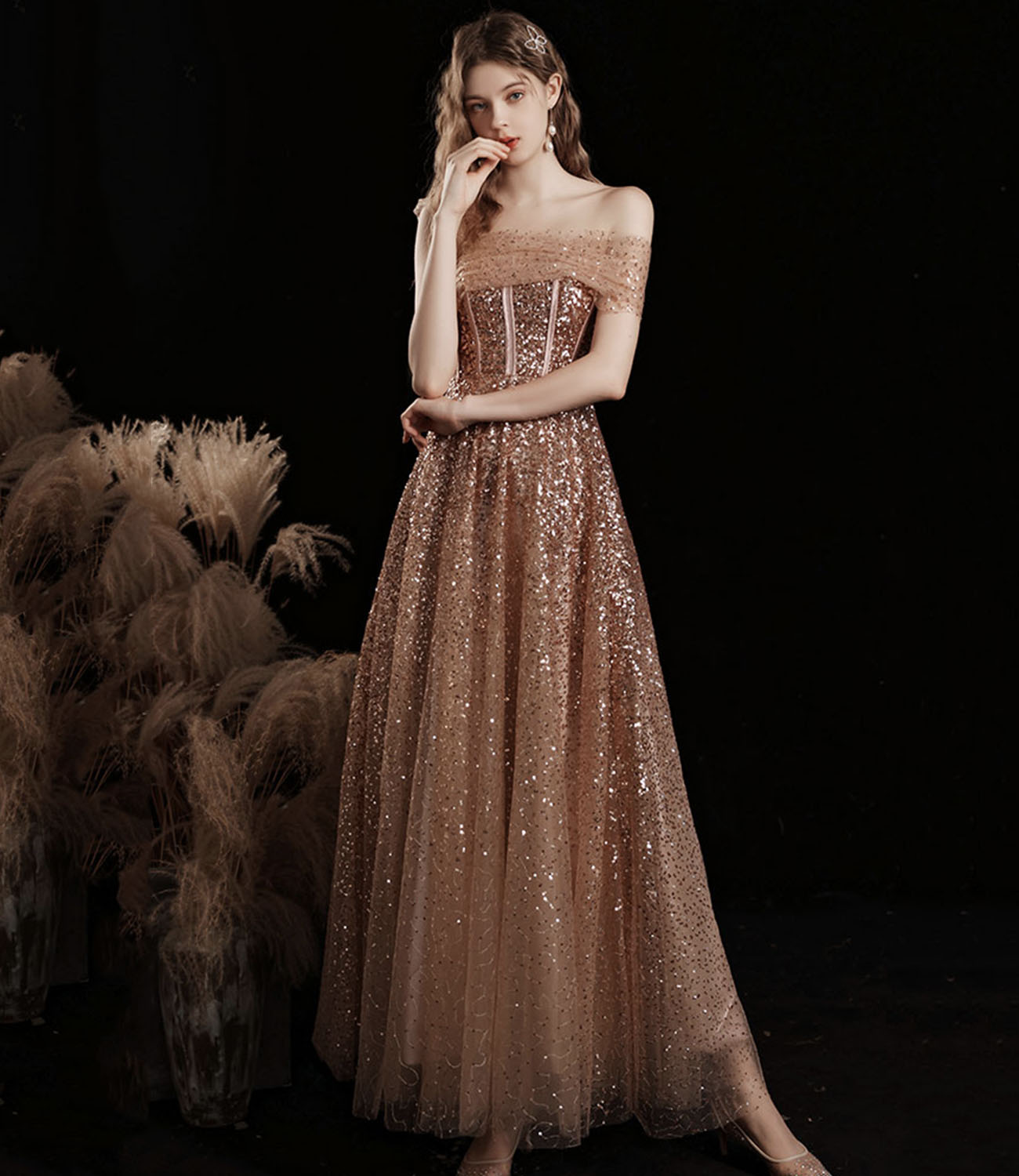 Ballkleid Abendkleid 10412 aus glänzendem Tüll mit Pailletten in Teelänge