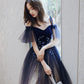 Langes Ballkleid aus blauem Samt-Tüll Abendkleid in A-Linie 10365