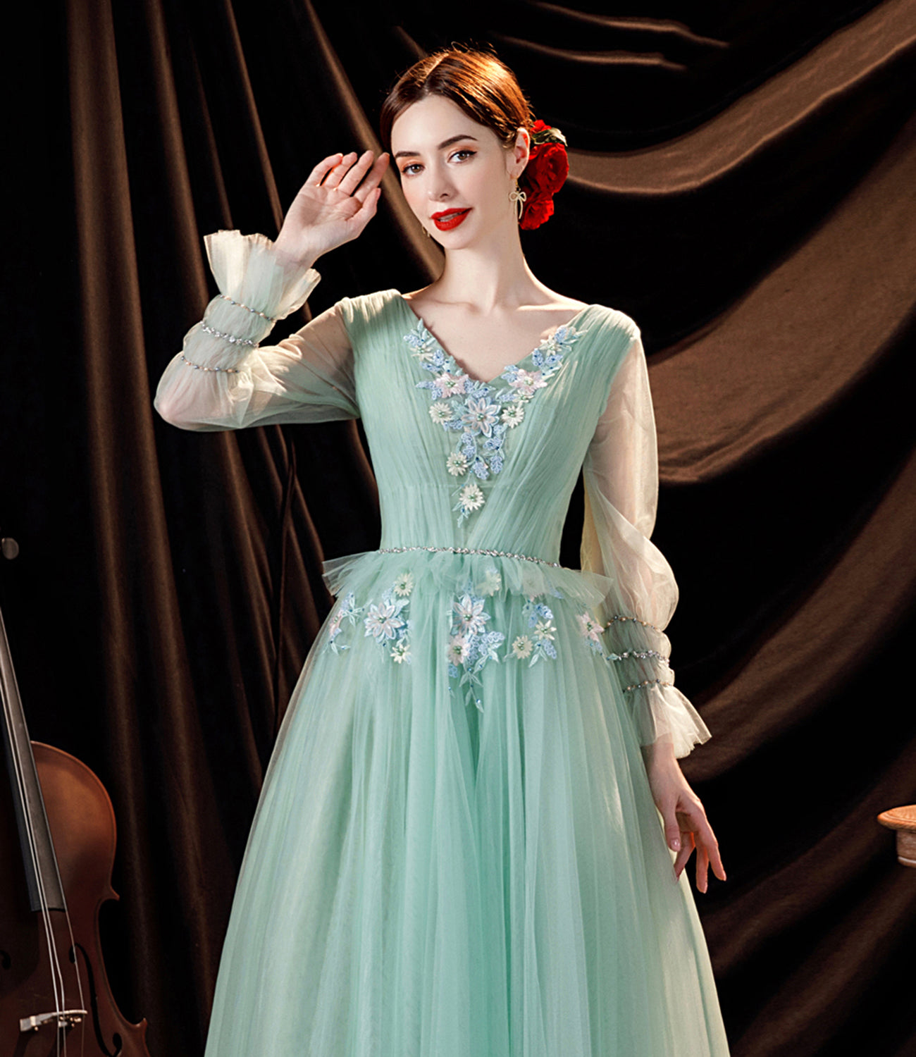 Grünes langes Ballkleid aus Tüll Spitze grünes Abendkleid 10535