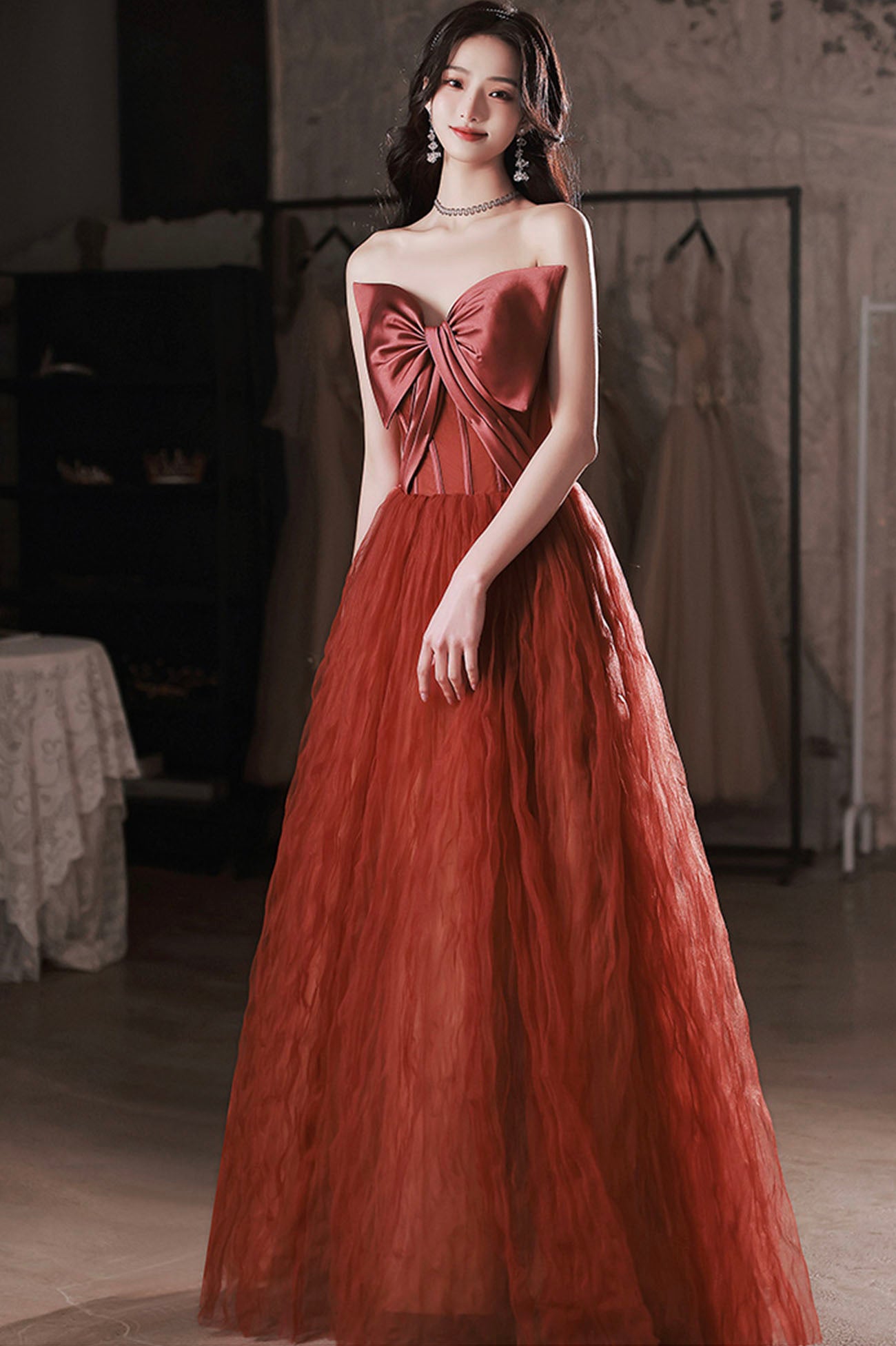 Robe de soirée longue en tulle satiné bordeaux Robe de soirée trapèze 10649