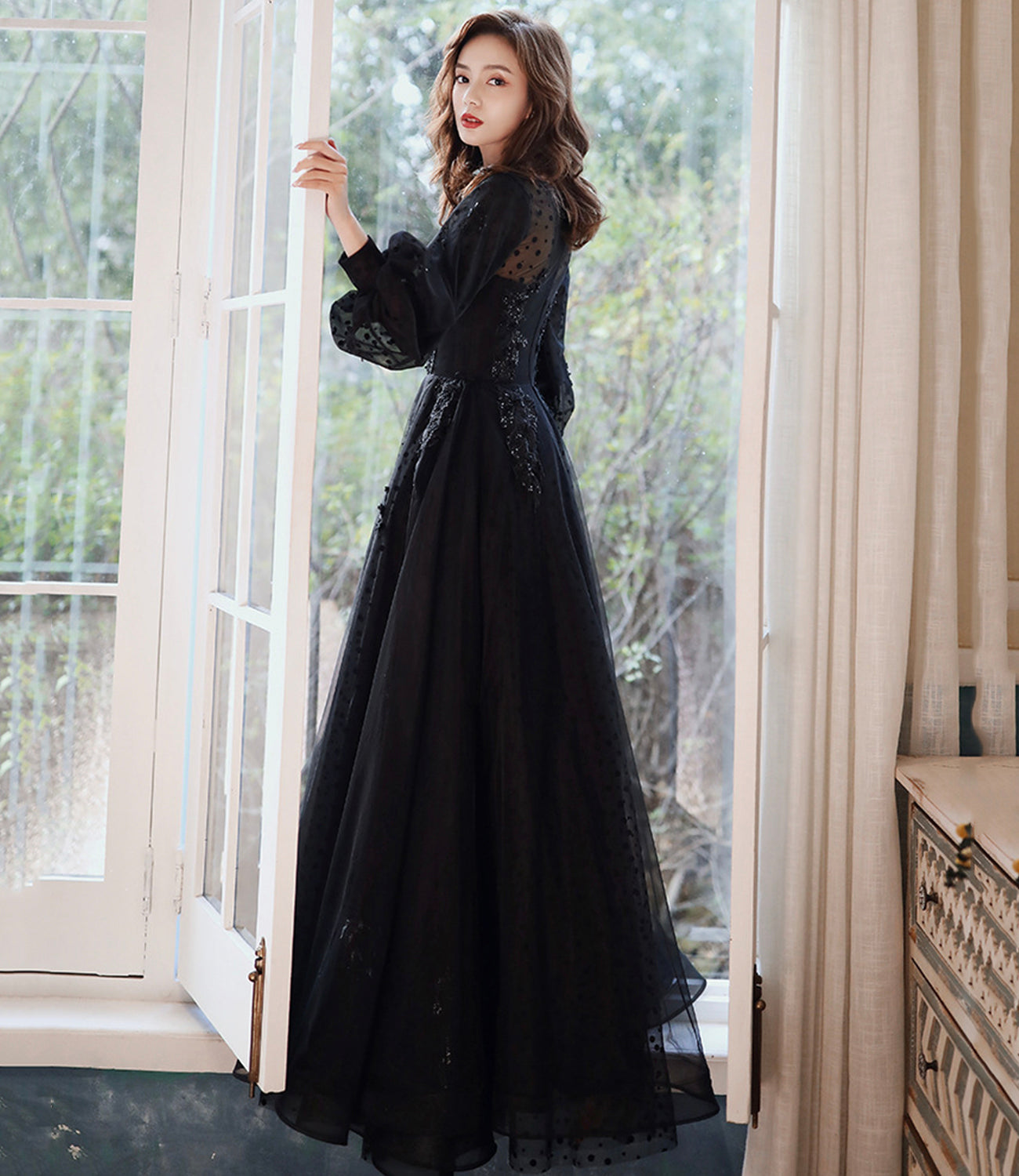 Schwarzes langes Ballkleid aus Tüllspitze A-Linie Abendkleid 10460