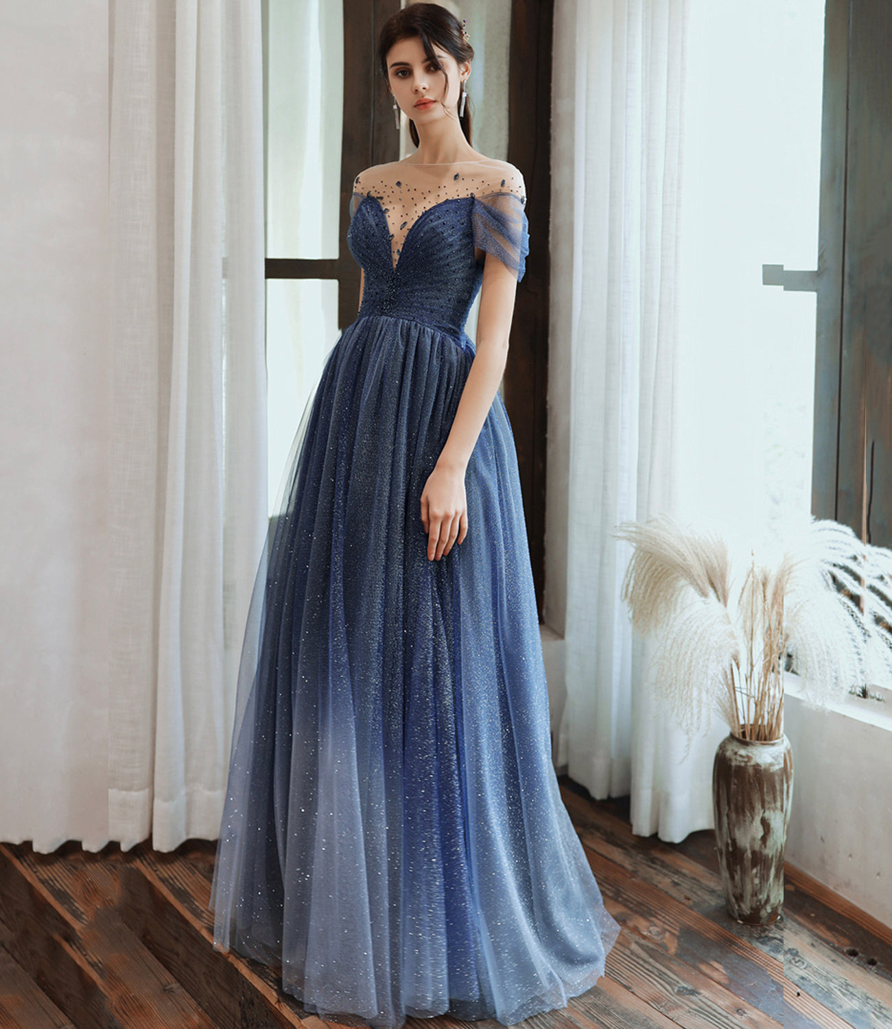 Langes Ballkleid aus blauem Tüll mit Pailletten blaues Abendkleid 10477