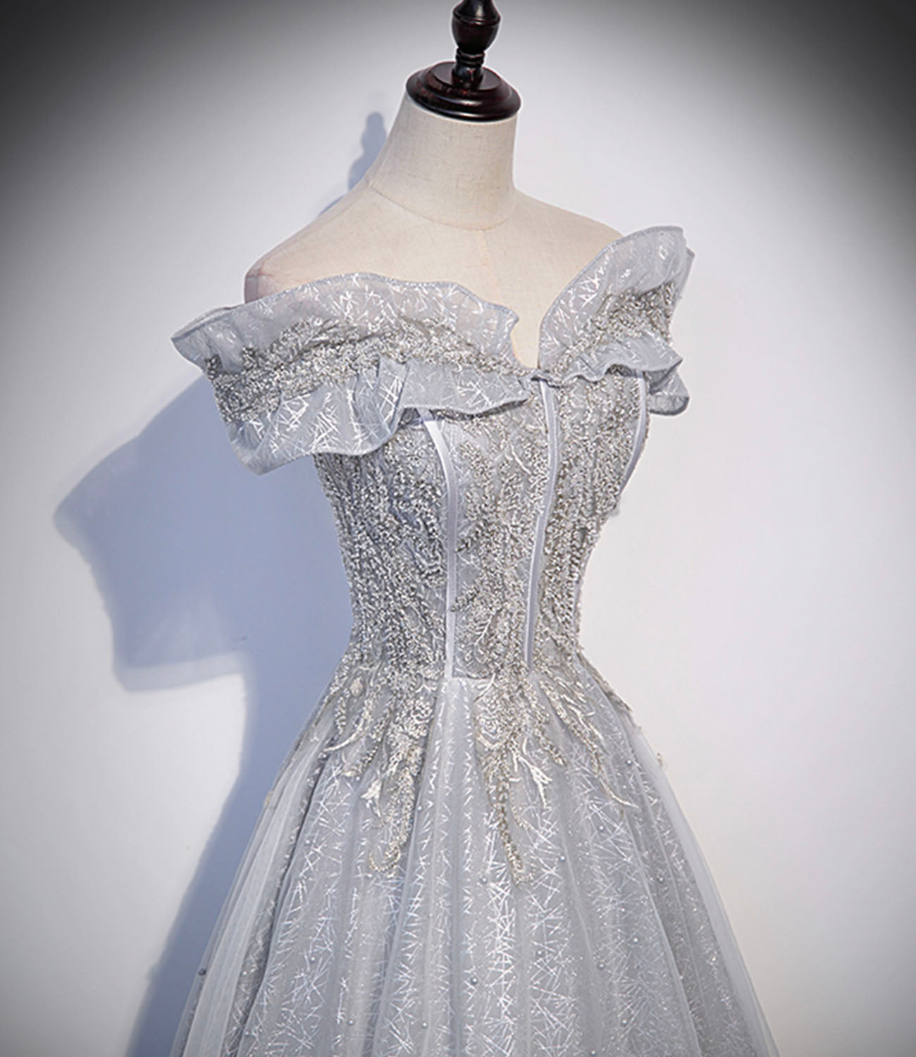 Langes Ballkleid aus grauer Tüllspitze A-Linie Abendkleid 10406
