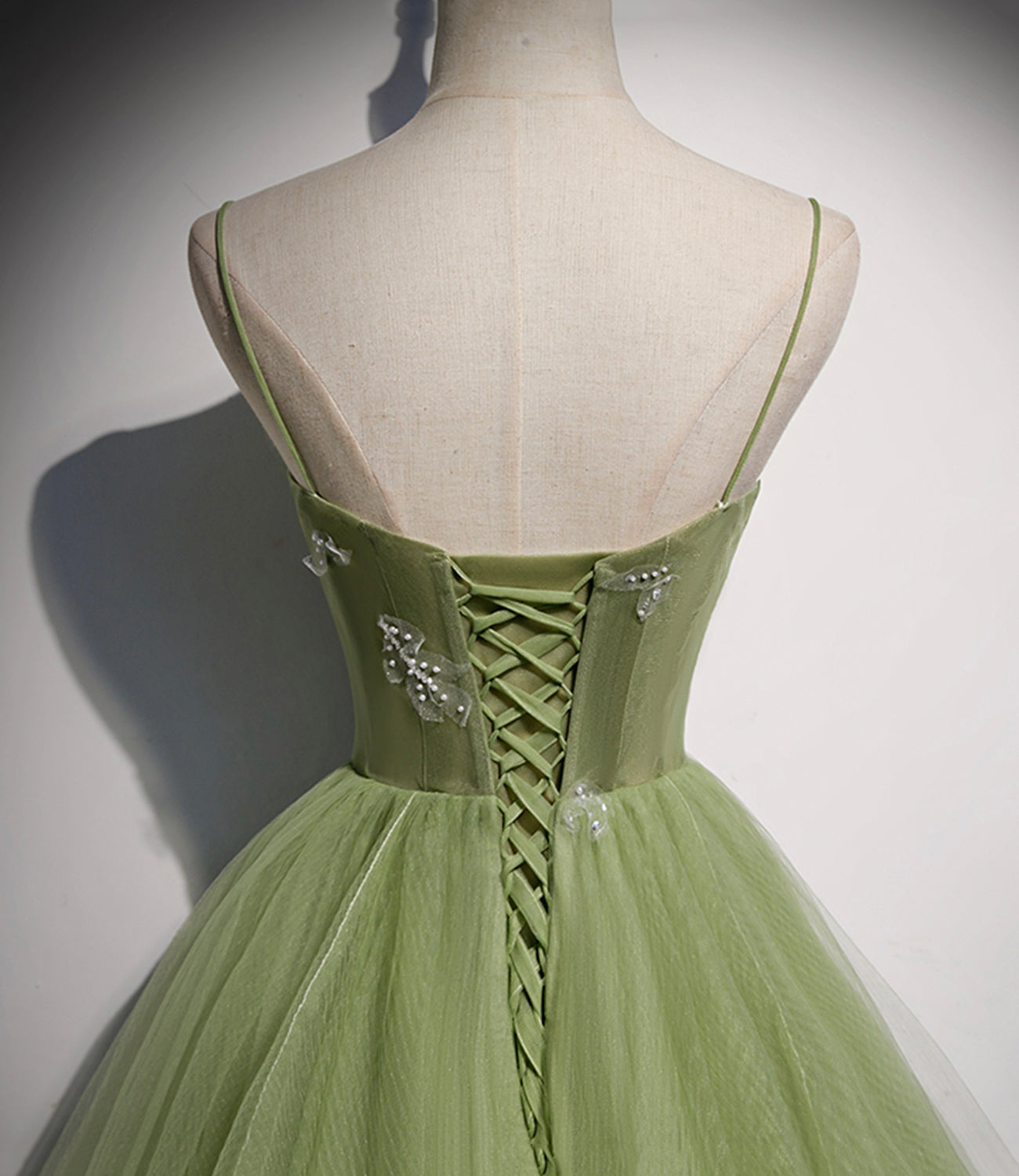 Grünes langes Ballkleid aus Tüll Abendkleid in A-Linie 10651