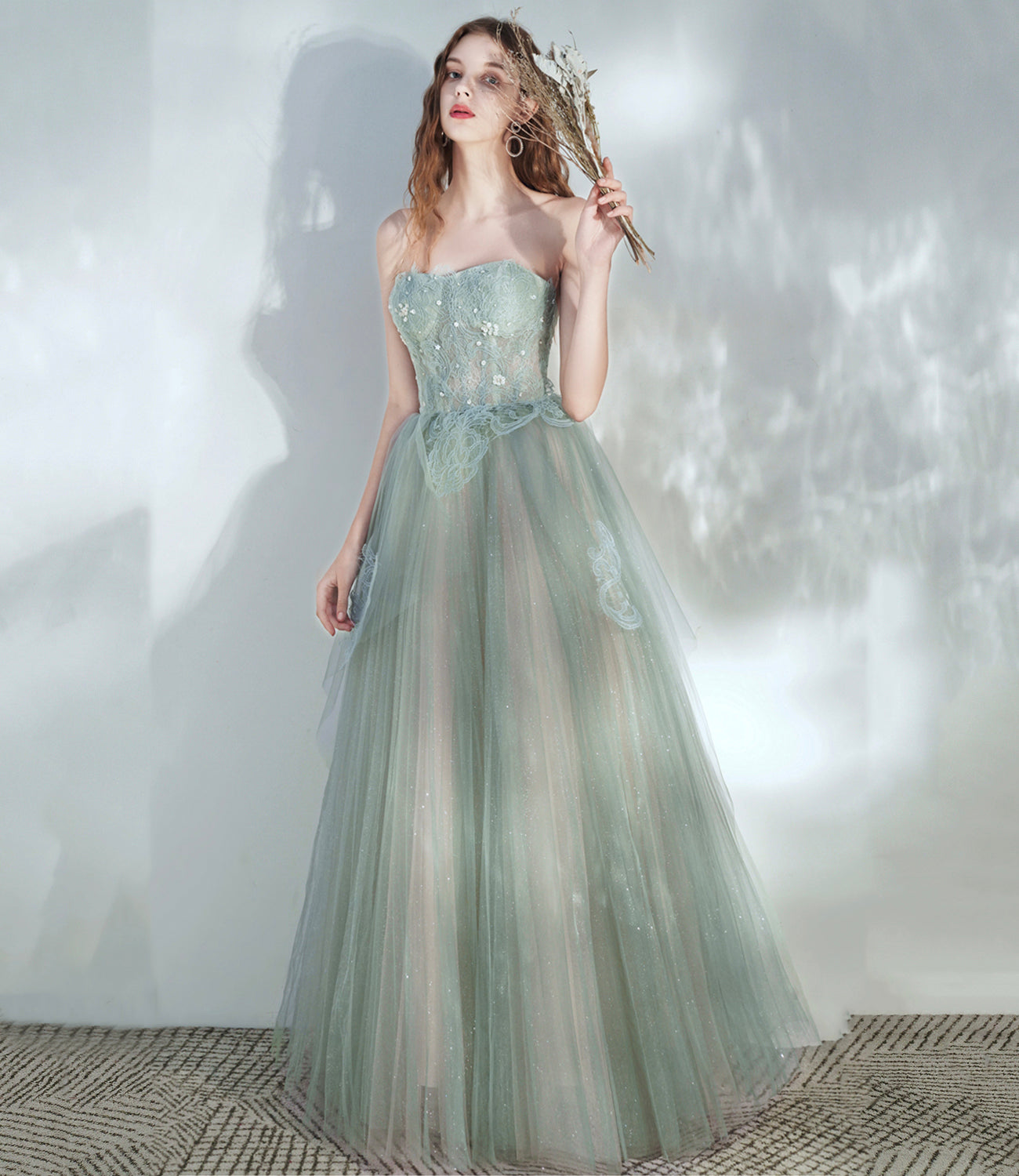 Robe de soirée longue en tulle vert et dentelle 10379