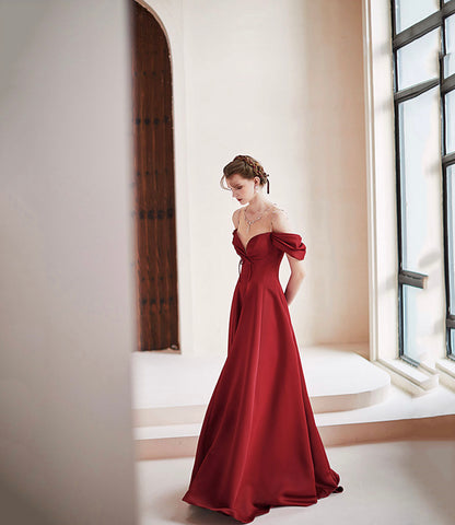 Langes Ballkleid aus Burgund-Satin A-Linie Abendkleid 10578