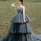 Robe de soirée longue en tulle et dentelle grise 10306