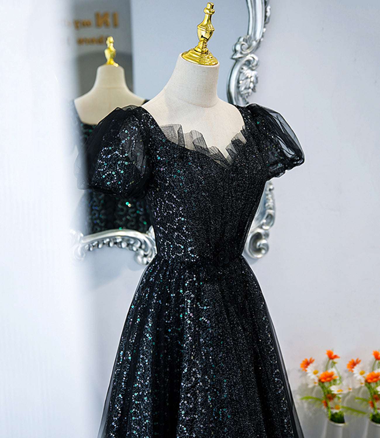 Schwarzes langes Ballkleid aus Tüll mit Pailletten Schwarzes Abendkleid 10467