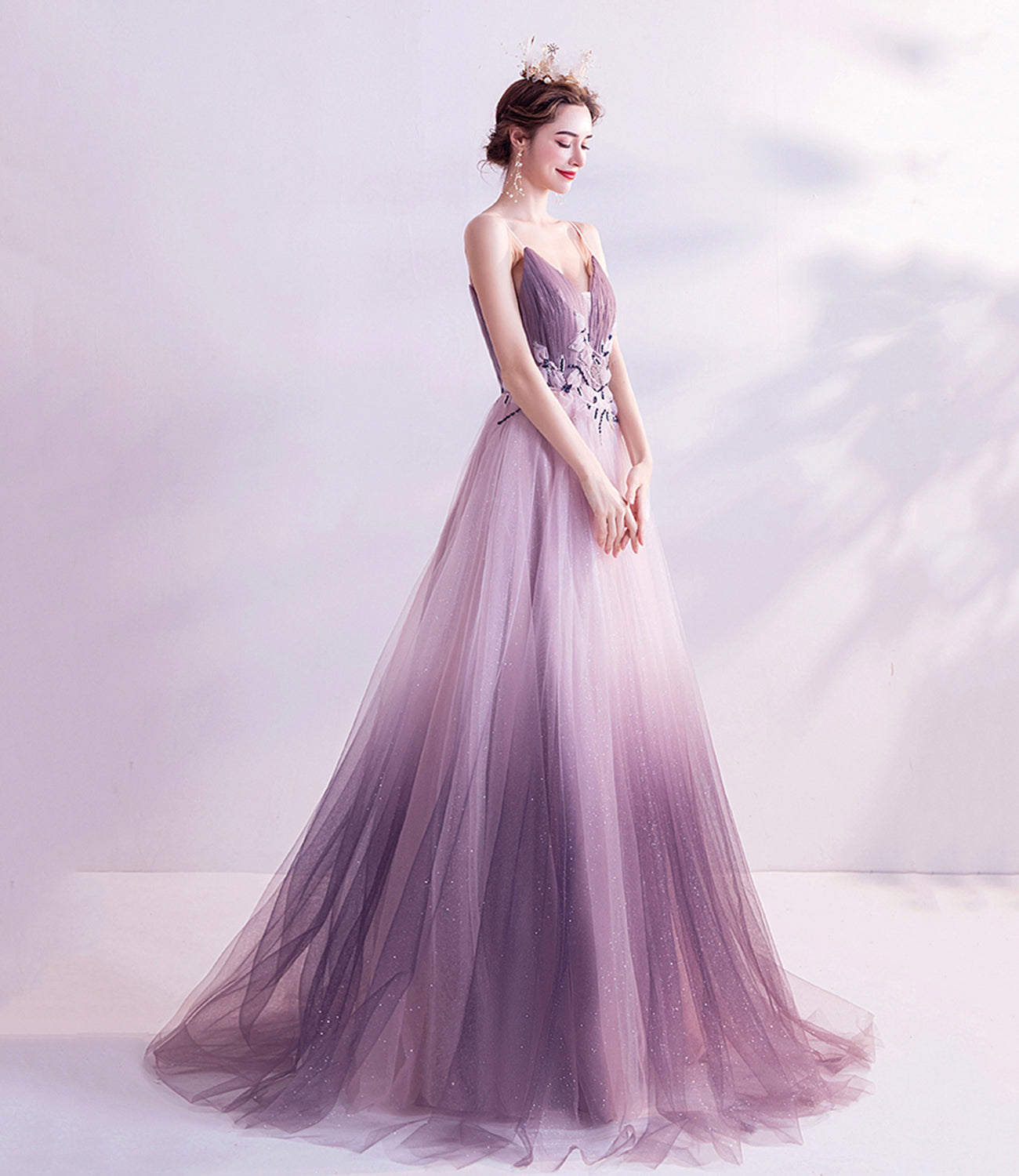 Robe de soirée longue en tulle violet à paillettes 10479