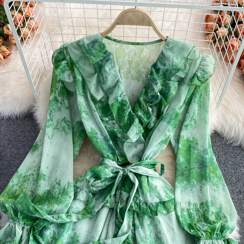 Süßes kurzes Kleid mit V-Ausschnitt A-Linie Modekleid 10669