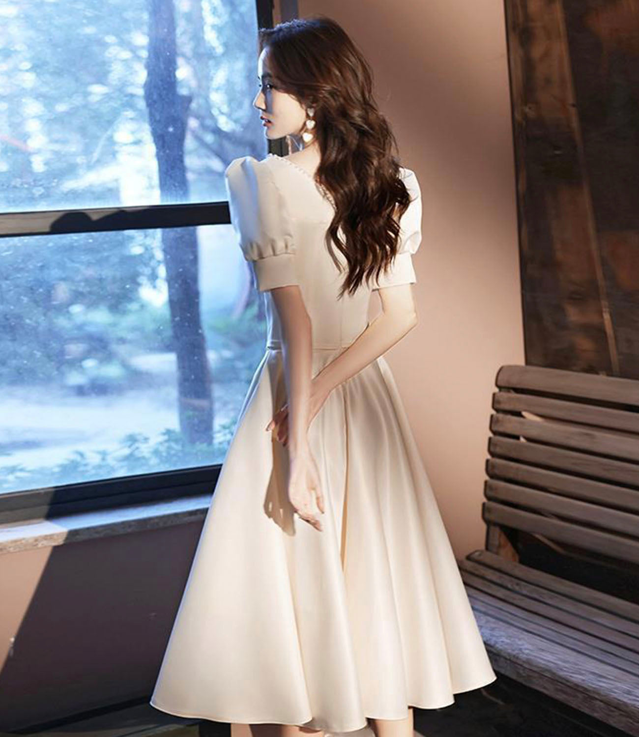 Süßes kurzes Abschlussballkleid aus Satin A-Linie Heimkehrkleid 10447