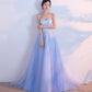 Robe de soirée longue en tulle bleu et dentelle 10211