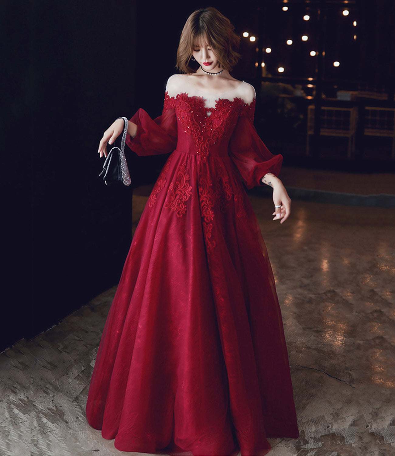 Langes Ballkleid aus bordeauxroter Spitze Abendkleid in A-Linie 10213