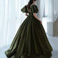 Robe de princesse longue en satin vert coupe A 10192