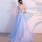 Robe de soirée longue en tulle bleu et dentelle 10211