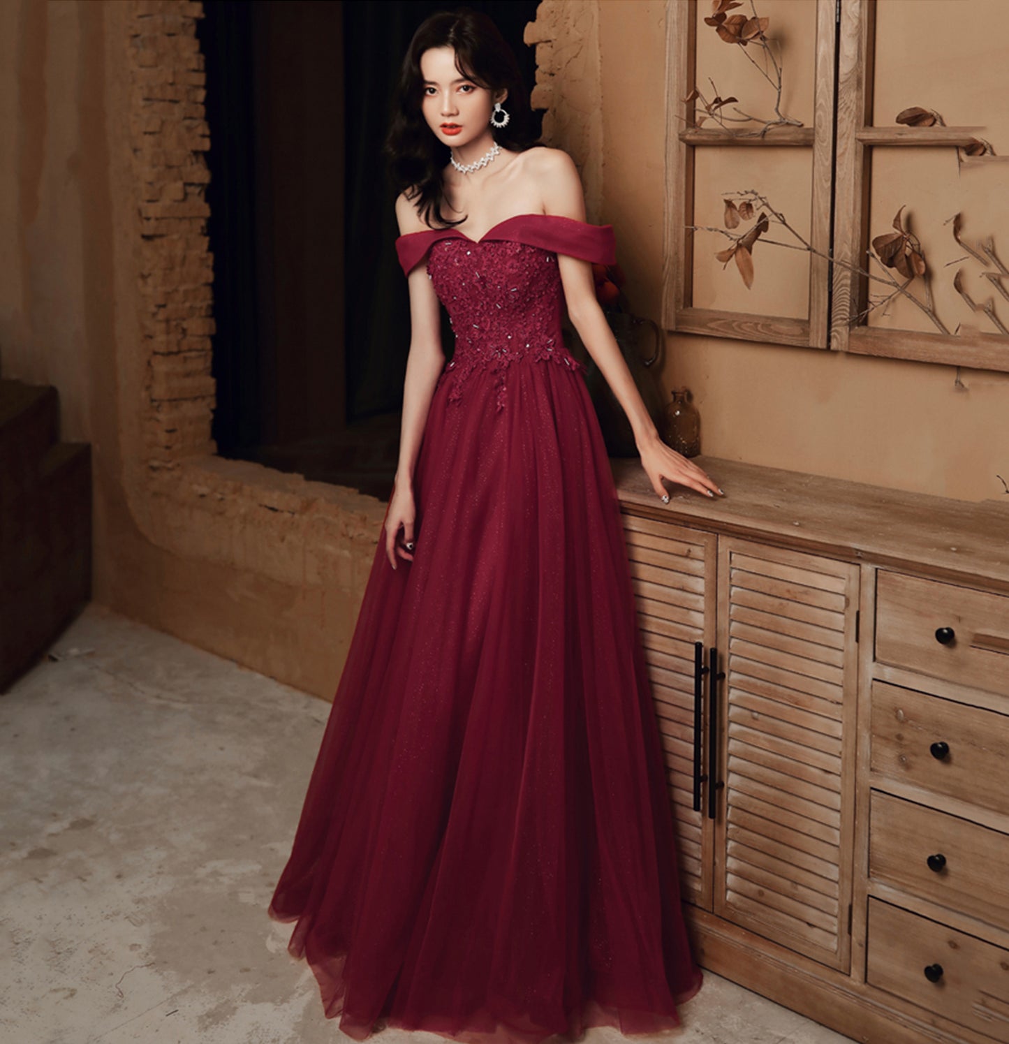 Burgund Spitzenperlen langes Ballkleid Abendkleid 10114