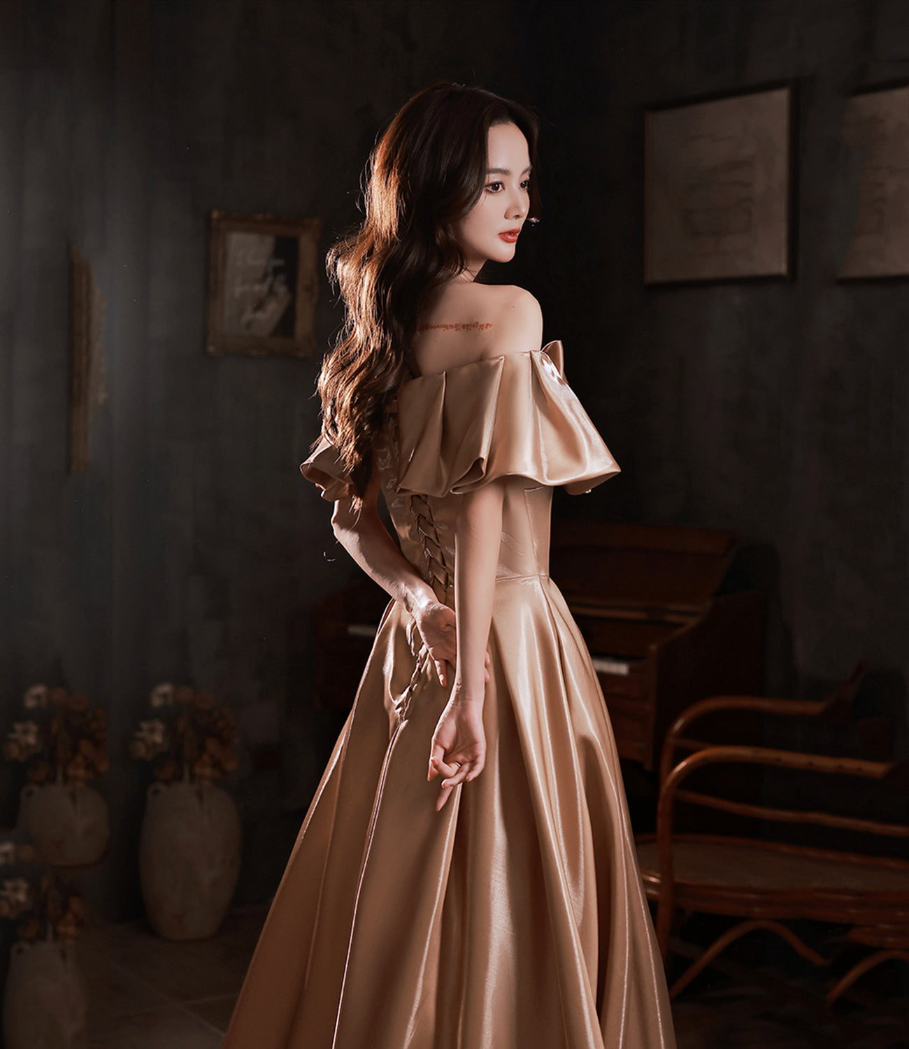 Robe de soirée longue en satin avec joli nœud 10382