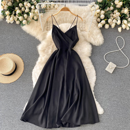 Robe courte trapèze à col en V et à la mode 10826