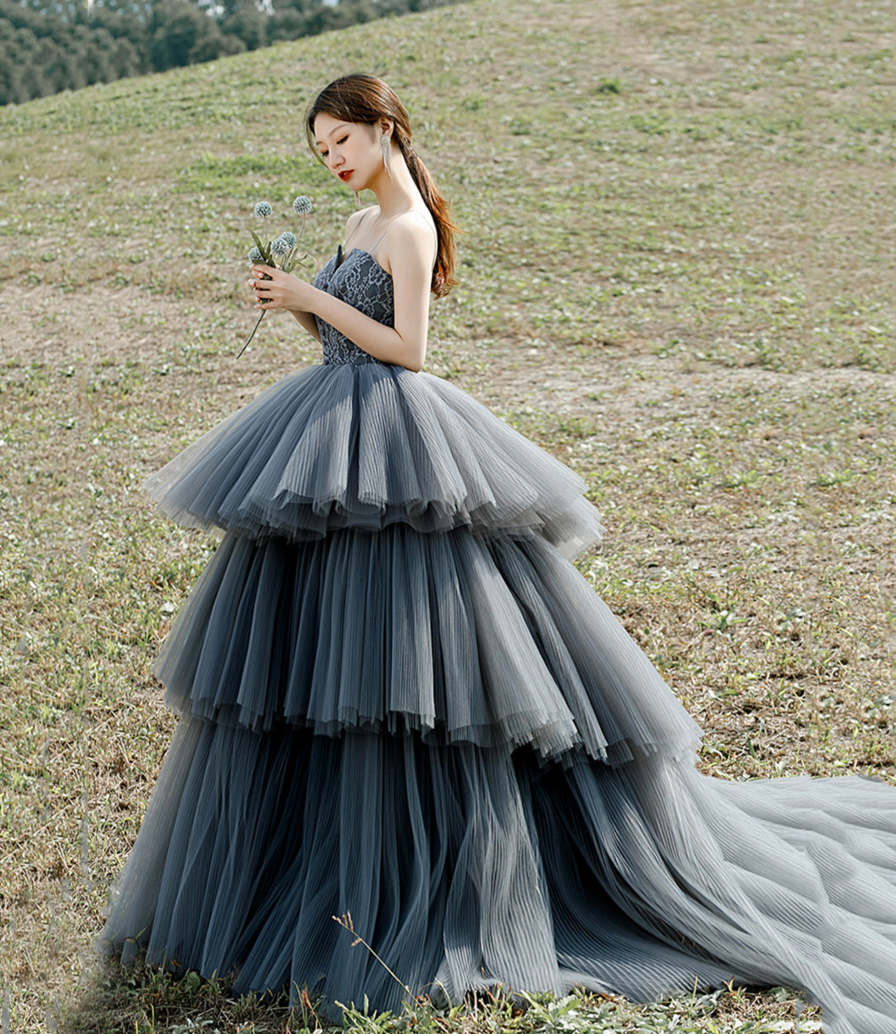 Robe de soirée longue en tulle et dentelle grise 10306