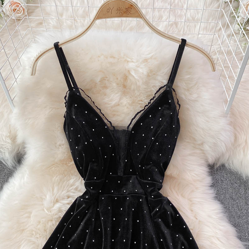 Sexy V-Ausschnitt, kurzes A-Linien-Kleid, modisches Kleid 10893