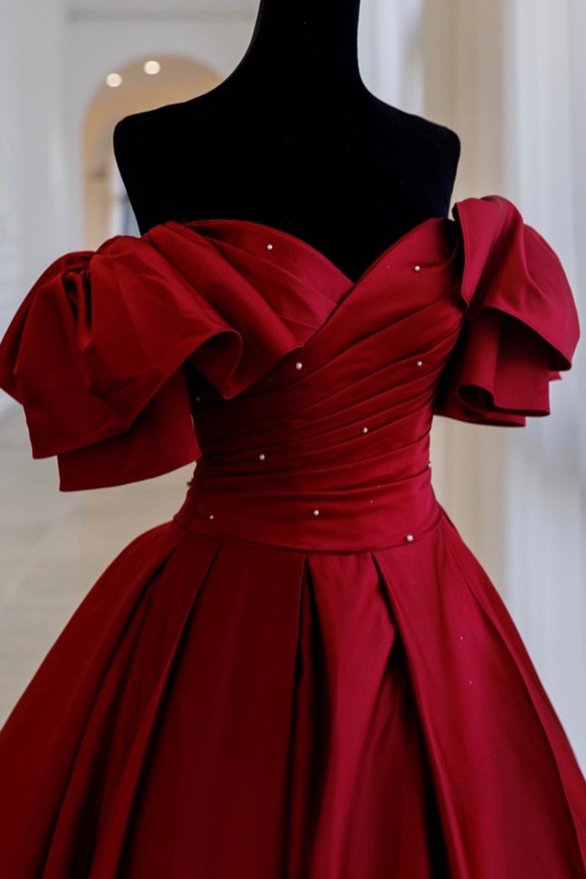 Burgunderrotes Vintage-Mode-Abendkleid mit exquisiter Perlenverzierung in A-Linie und langem Satin-Ballkleid 8720