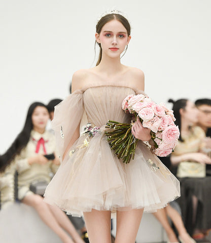 Robe de bal courte en tulle et dentelle mignonne 10346