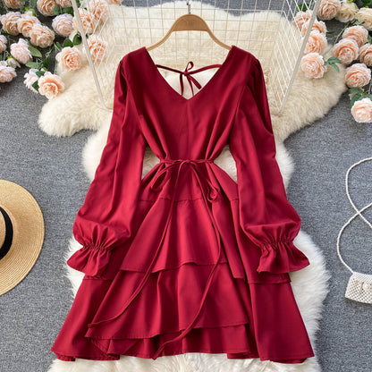 Robe simple à manches longues et col en V Robe tendance 10775