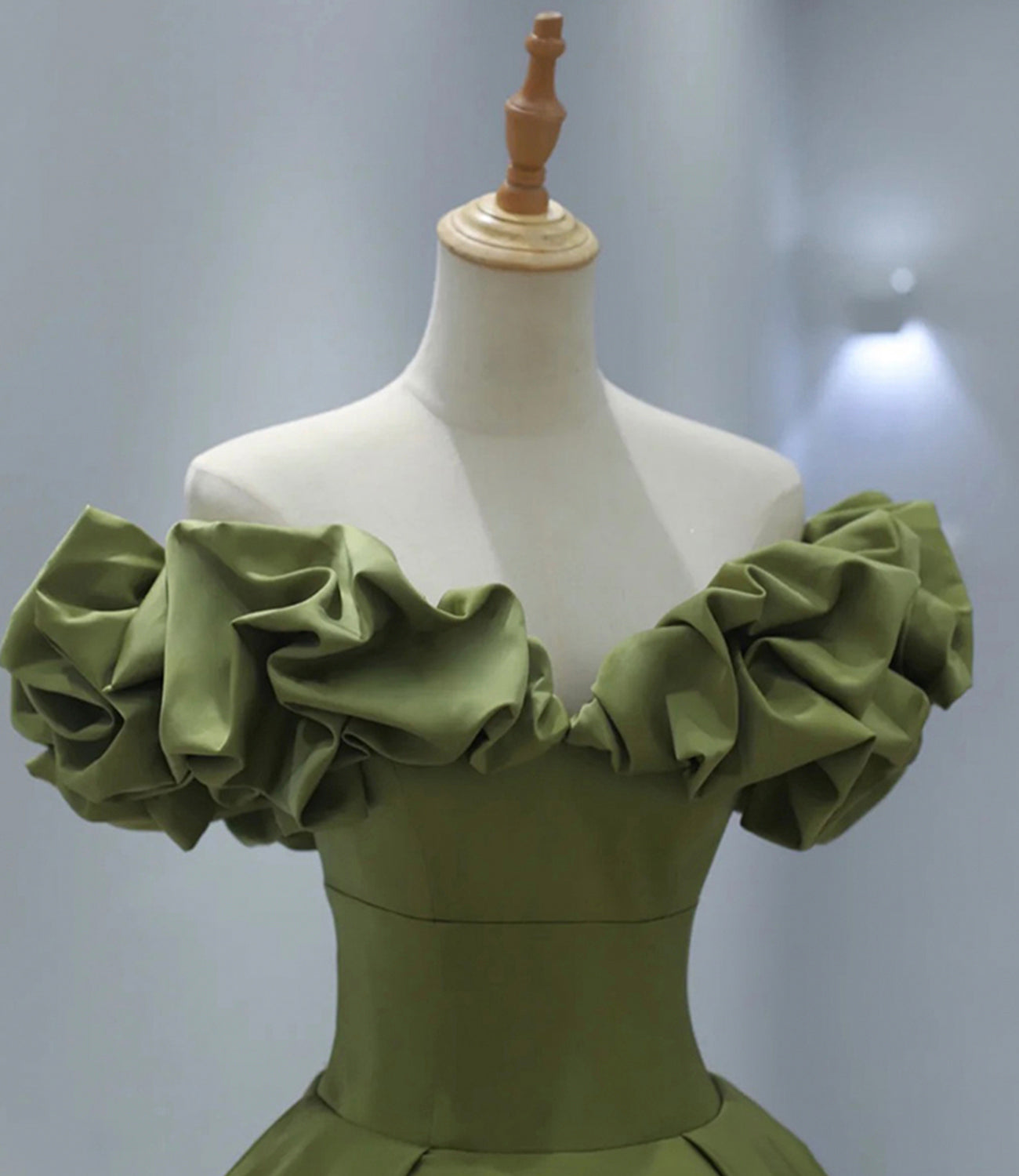Grünes Satin langes A-Linie Ballkleid Abendkleid 8816