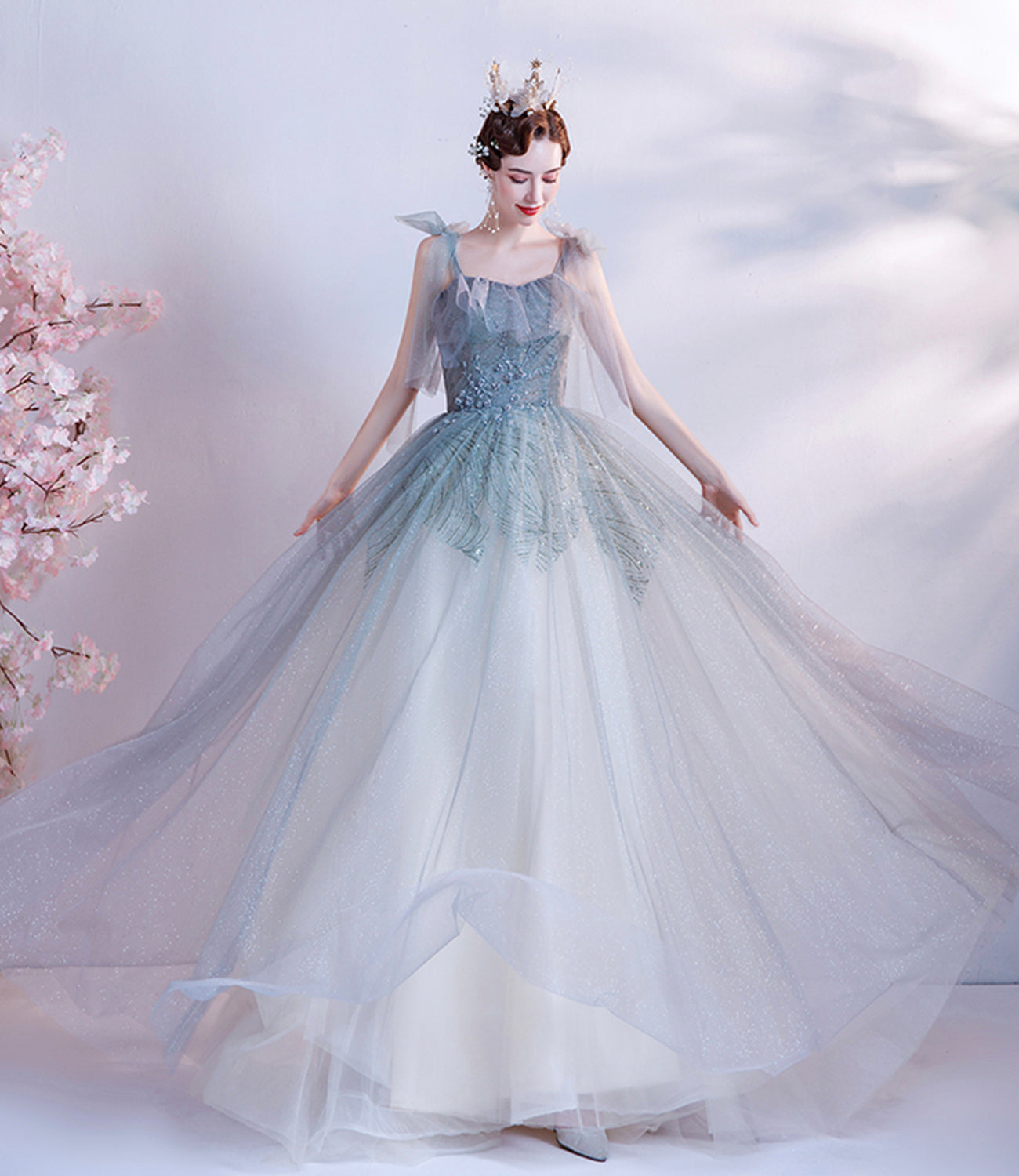 Robe de soirée longue en tulle à paillettes et jolie ligne A 10227