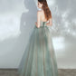 Robe de soirée longue en tulle vert et dentelle 10379