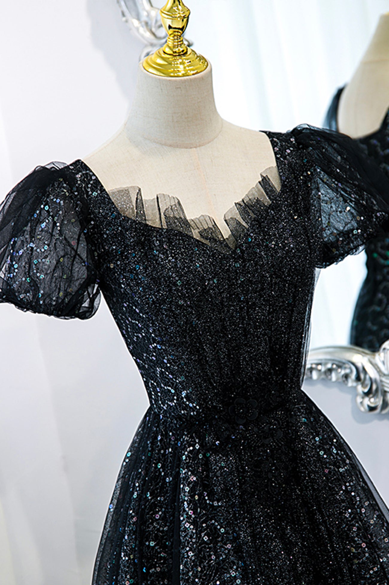 Schwarzes langes Ballkleid aus Tüll mit Pailletten Schwarzes Abendkleid 10467