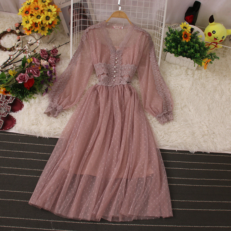 Robe mignonne à manches longues en dentelle Robe tendance 10958