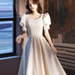 Süßes kurzes Abschlussballkleid aus Satin A-Linie Heimkehrkleid 10447