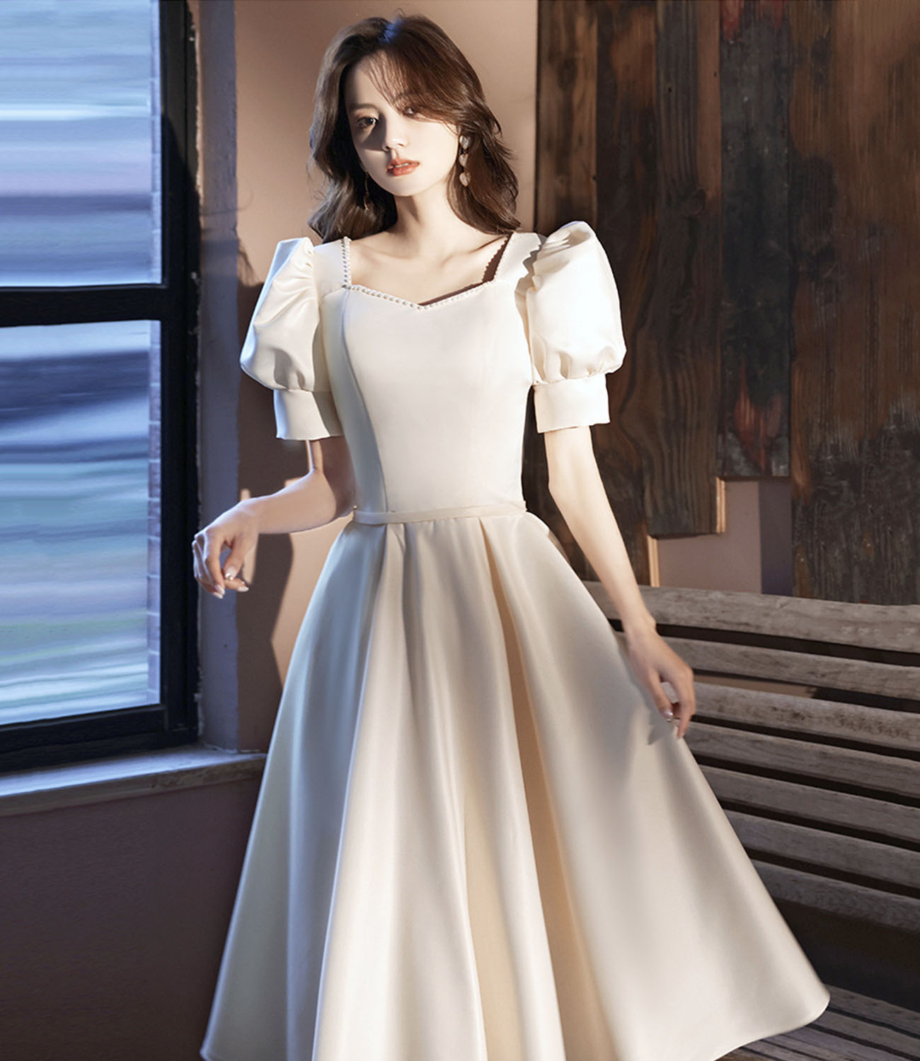 Süßes kurzes Abschlussballkleid aus Satin A-Linie Heimkehrkleid 10447