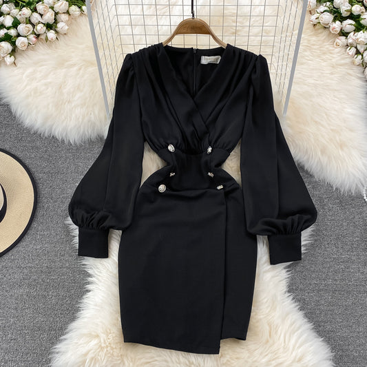 Schwarzes Langarmkleid mit V-Ausschnitt Modekleid 10843 
