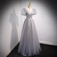 Langes Ballkleid aus grauem Tüll mit Perlen A-Linie Abendkleid 8956