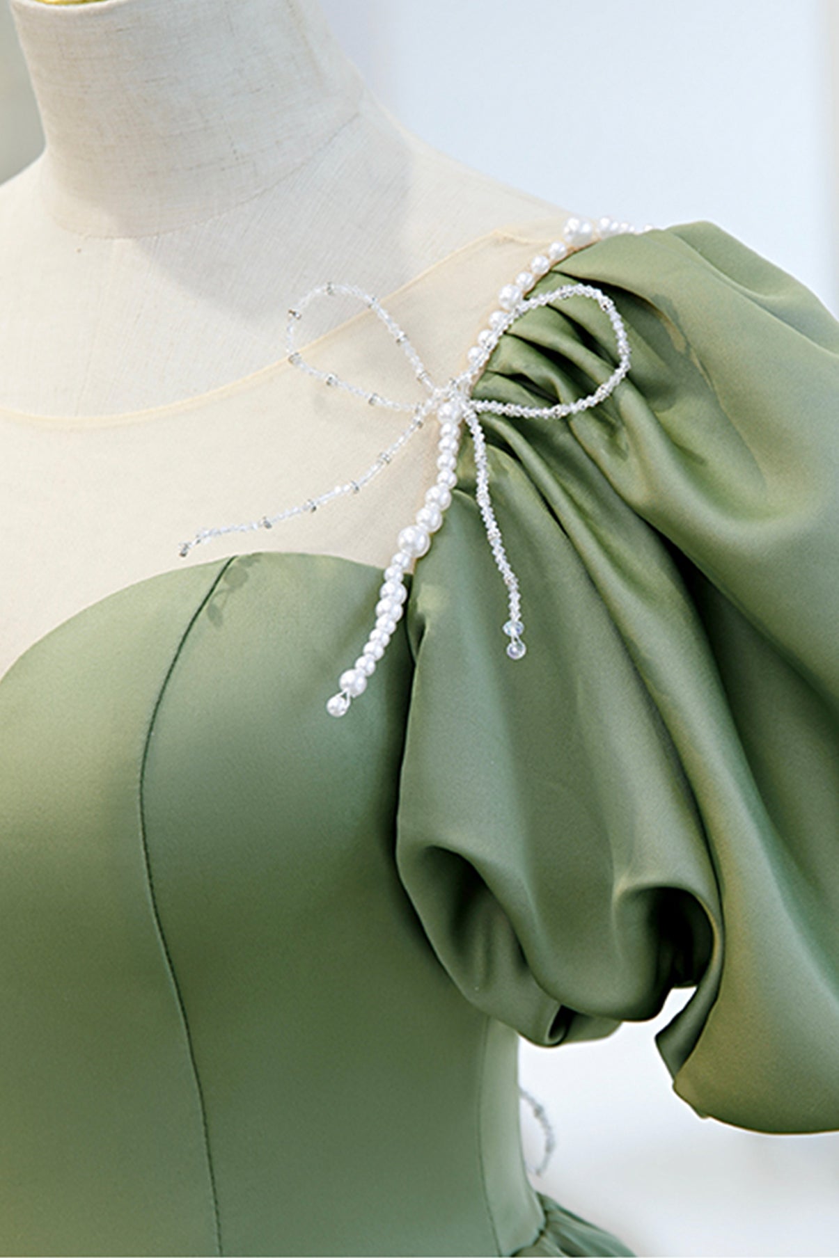 Grünes Satin langes A-Linie Ballkleid Abendkleid 8745