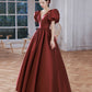 Langes Ballkleid aus Satin mit V-Ausschnitt in Burgund A-Linie Abendkleid 10314