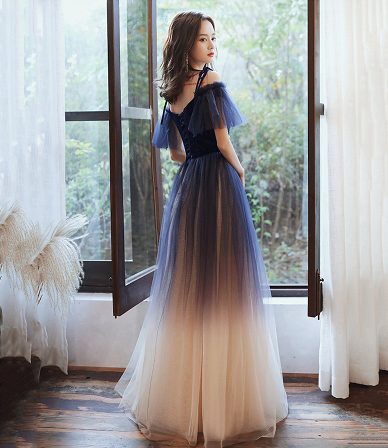 Langes Ballkleid aus blauem Samt-Tüll Abendkleid in A-Linie 10365