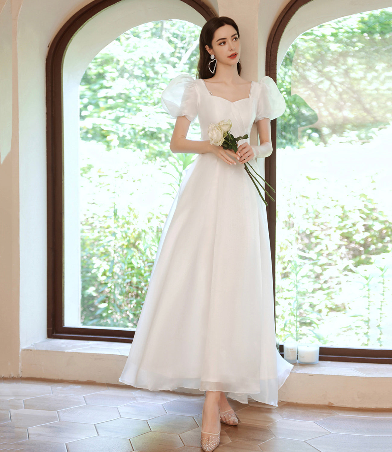 Weißes Ballkleid aus Tüll in Teelänge Weißes Abendkleid 10143