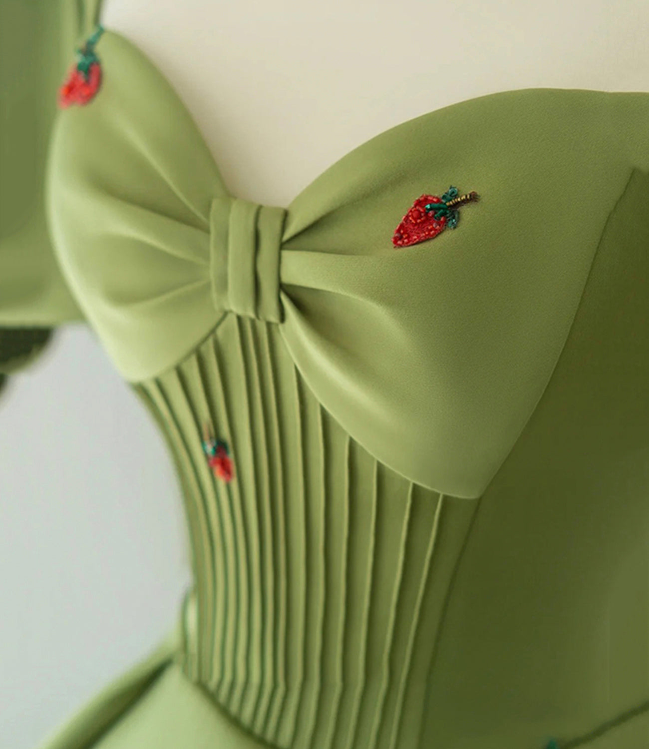 Süßes Erdbeer langes Ballkleid grünes Abendkleid 10393