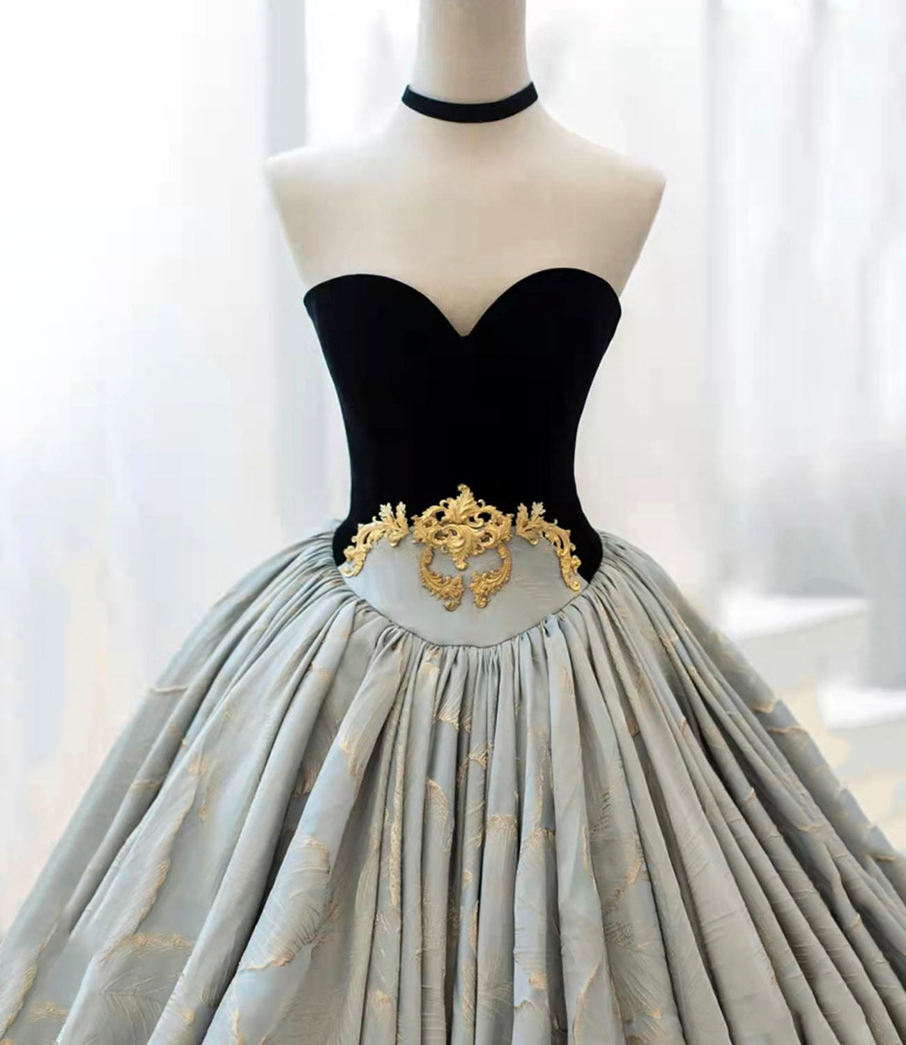 Amazing strapless lace long prom dress formal gown  10202