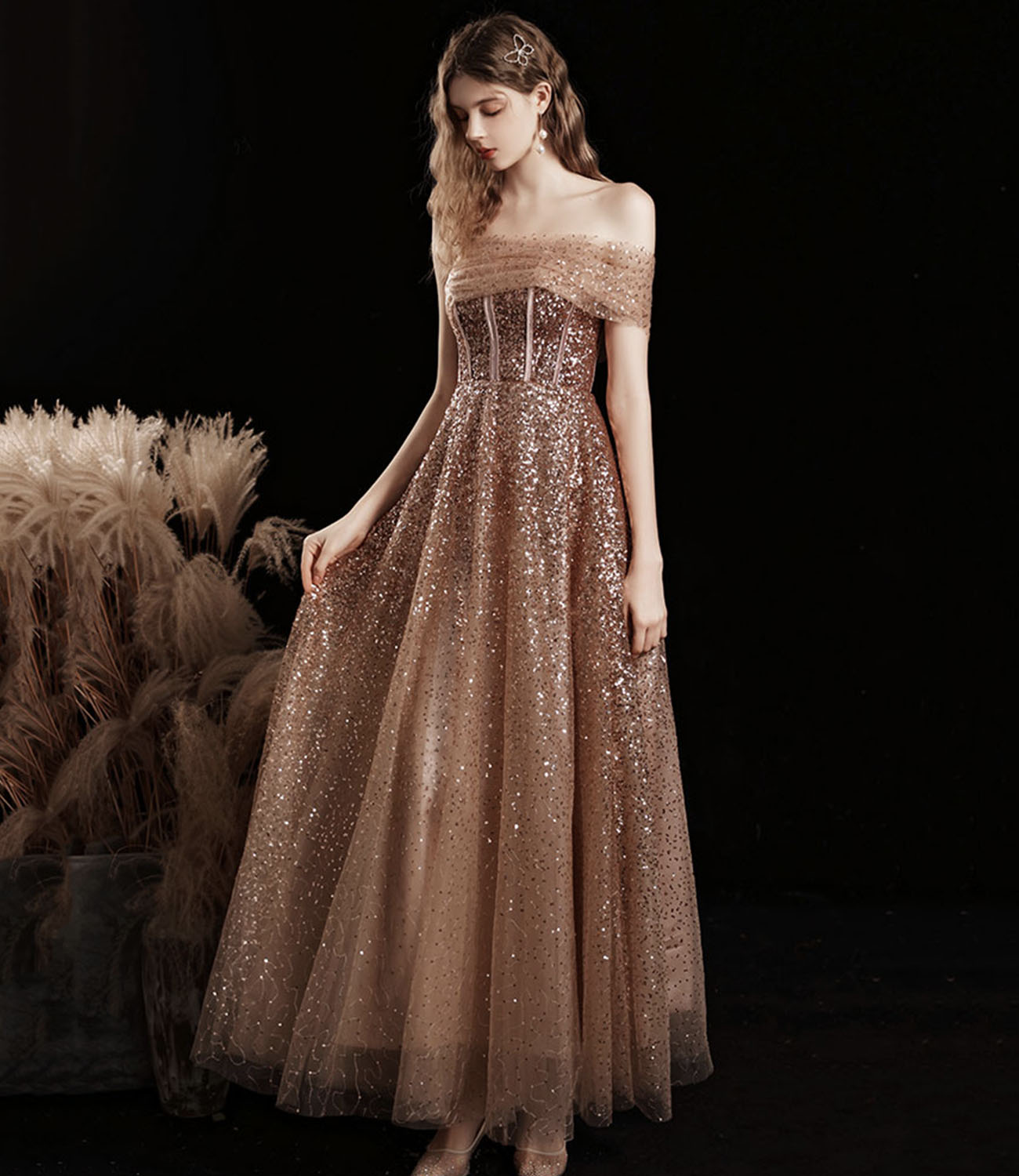 Ballkleid Abendkleid 10412 aus glänzendem Tüll mit Pailletten in Teelänge