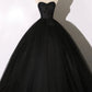 Schwarzes, zartes, florales A-Linien-Ballkleid aus Tüll mit Blumenmuster, lang 8641