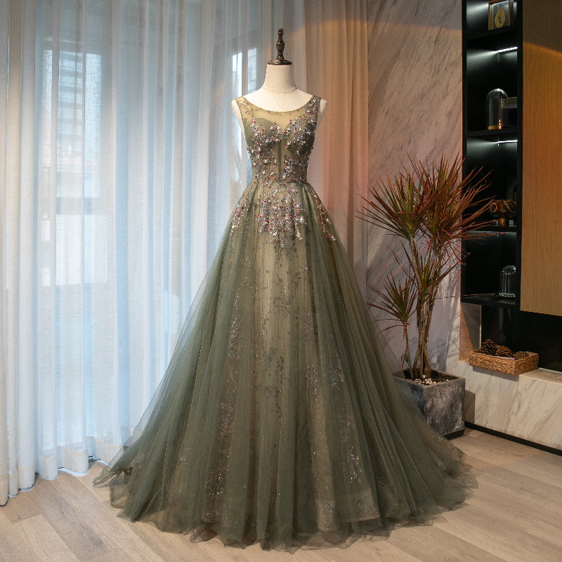 Robe de soirée longue en tulle à paillettes et à coupe trapèze 8696