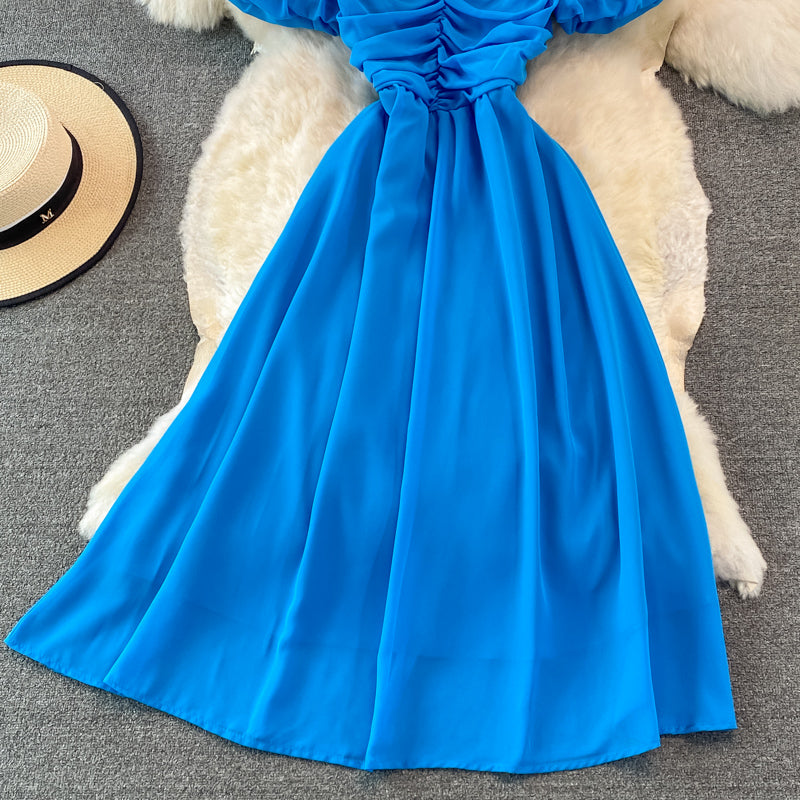Süßes A-Linie V-Ausschnitt kurzes Kleid Modekleid 10920