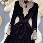 Schwarzes Samt-Spitzen-Langarmkleid Modekleid 10846