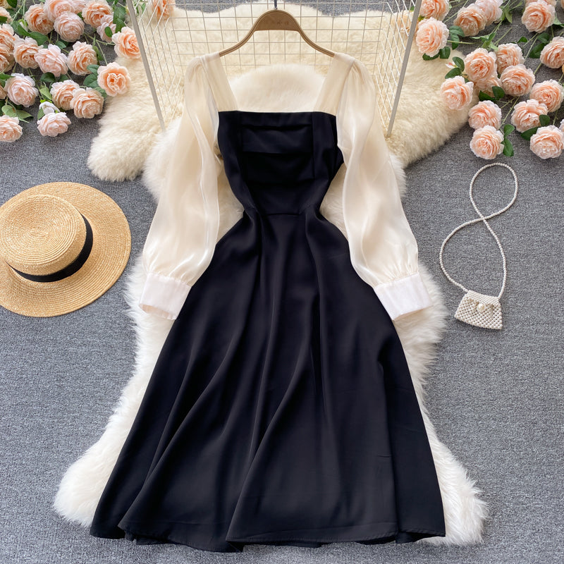 Schwarzes langärmliges Kleid in A-Linie Modekleid 10673
