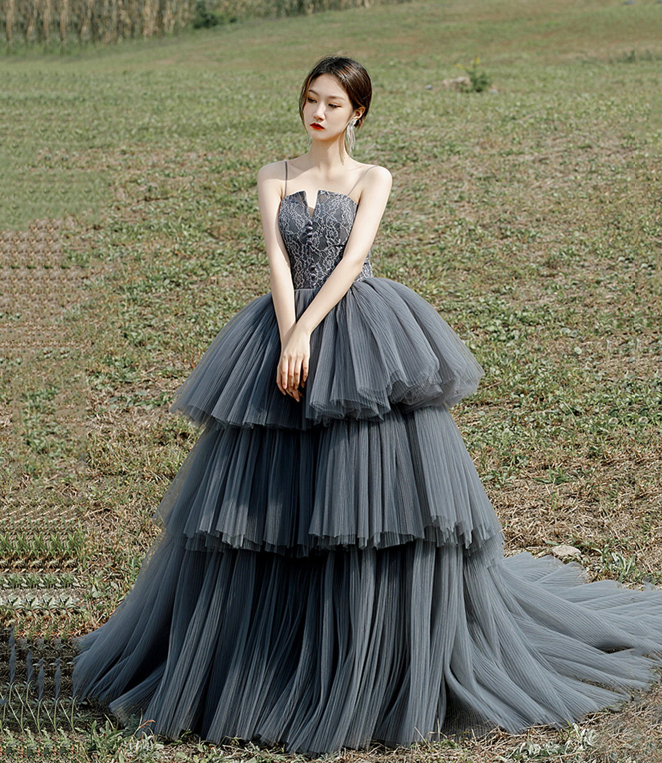 Robe de soirée longue en tulle et dentelle grise 10306